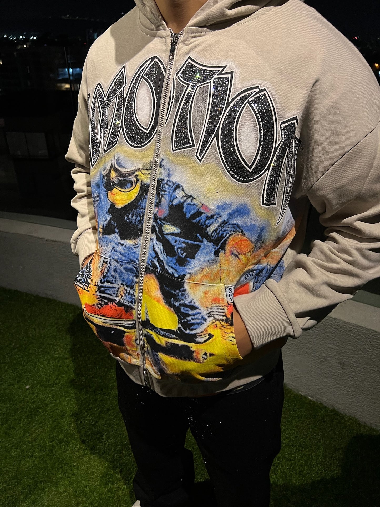 Poleron Emotion